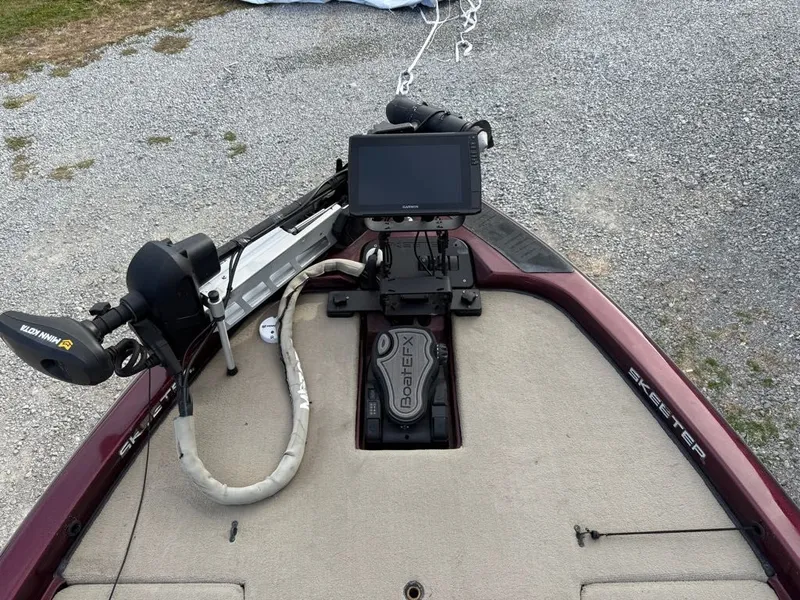 Slide: The Image of Skeeter ZX200 2008 - 6