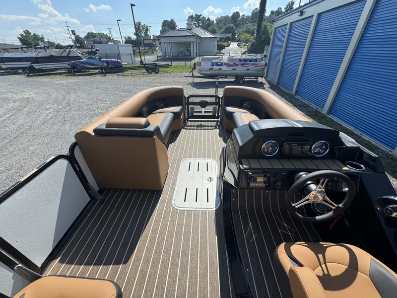 Slide: The Image of Premier 250 SunSation RF 2026 - 33