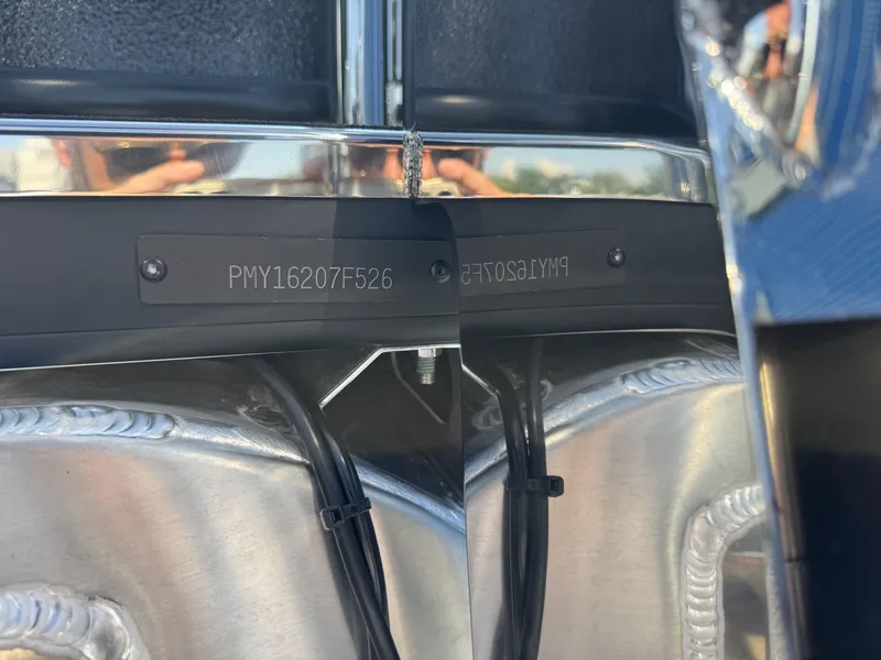 Slide: The Image of Premier 250 Solaris RS 2026 - 23