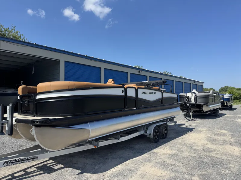 Slide: The Image of Premier 250 Solaris RS 2026 - 24