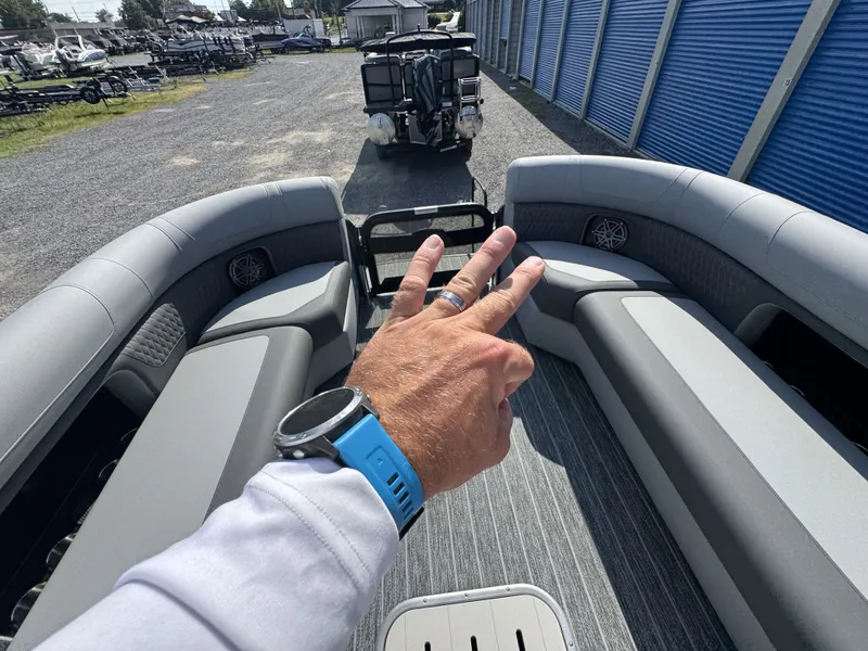 Slide: The Image of Premier 250 Solaris RF 2026 - 22