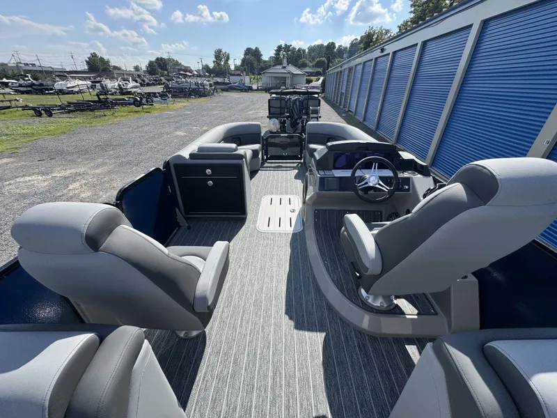 Slide: The Image of Premier 250 Solaris RF 2026 - 44