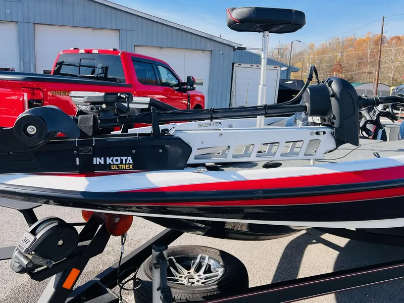 Slide: The Image of Skeeter ZXR20 2022 - 36