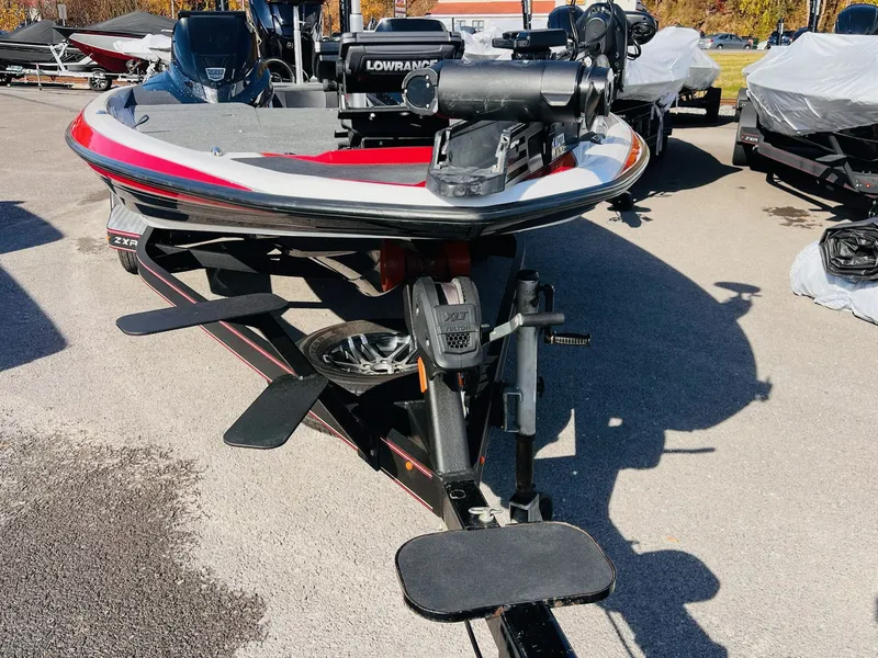 Slide: The Image of Skeeter ZXR20 2022 - 40