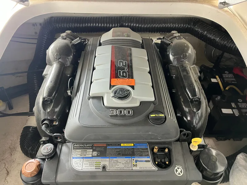 Slide: The Image of Chaparral 257SS 2020 - 18