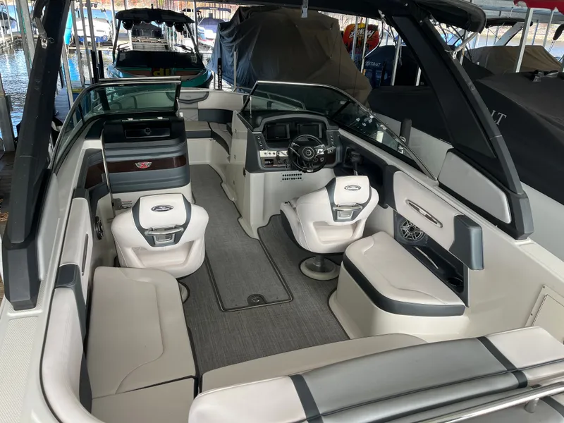 Slide: The Image of Chaparral 257SS 2020 - 5