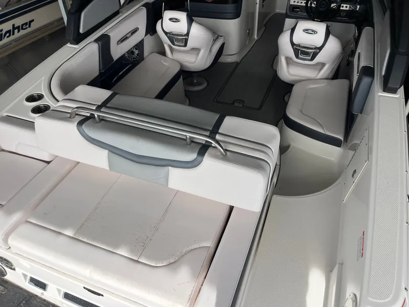 Slide: The Image of Chaparral 257SS 2020 - 6