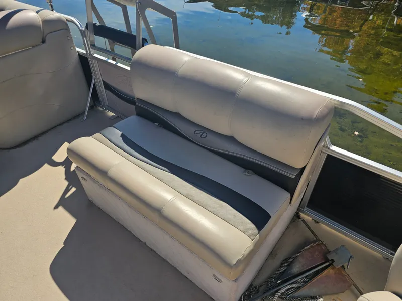 Slide: The Image of Avalon Paradise 2585 EL 2012 - 6