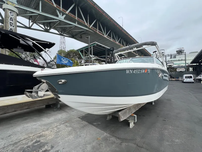 The Image of Cobalt R7 Surf 2020 - 1