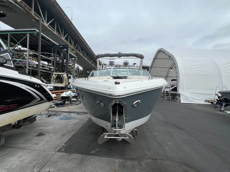 Slide: The Image of Cobalt R7 Surf 2020 - 5