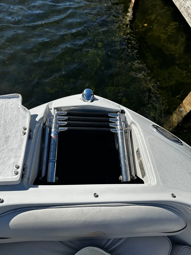 Slide: The Image of Crownline Boats 206ls 2005 - 21