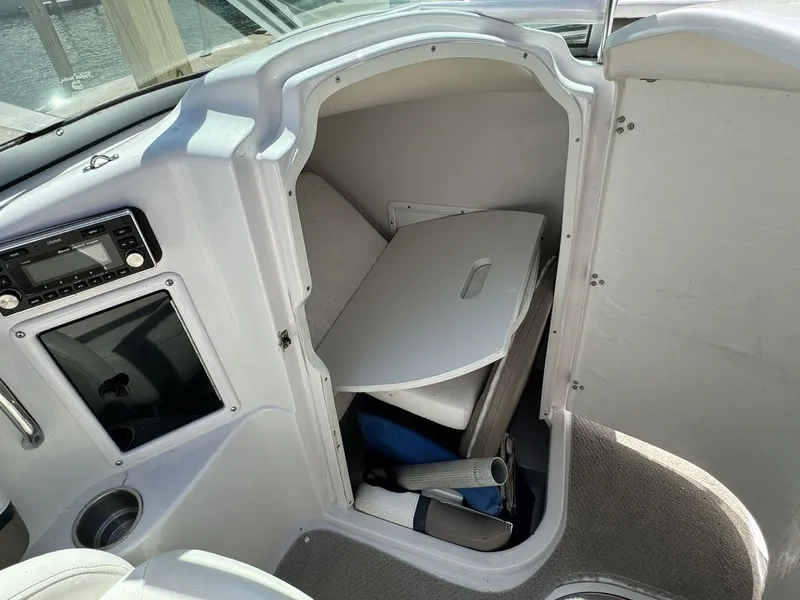 Slide: The Image of Four Winns 250 Horizon 2004 - 21