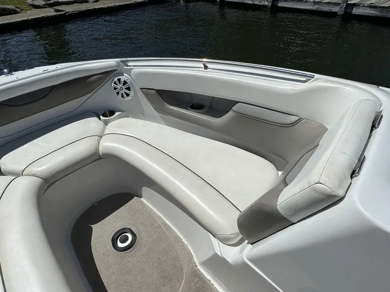 Slide: The Image of Four Winns 250 Horizon 2004 - 24