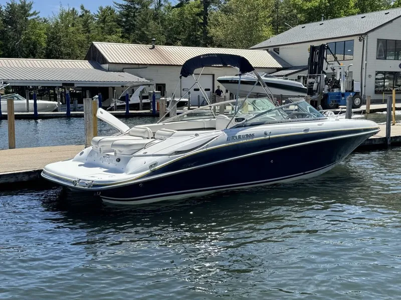 Slide: The Image of Four Winns 250 Horizon 2004 - 3