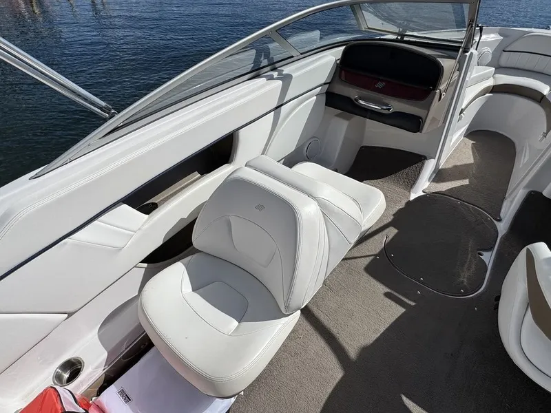 Slide: The Image of Four Winns H210 2008 - 19