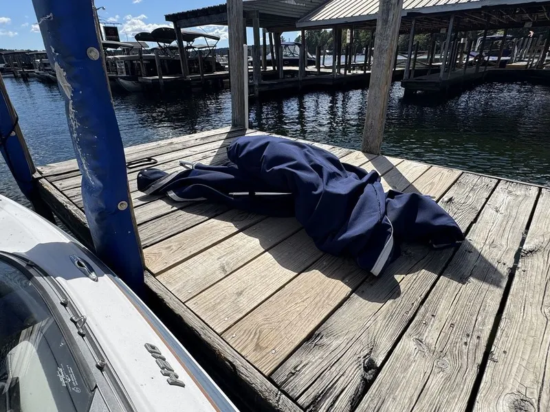 Slide: The Image of Four Winns H210 2008 - 21