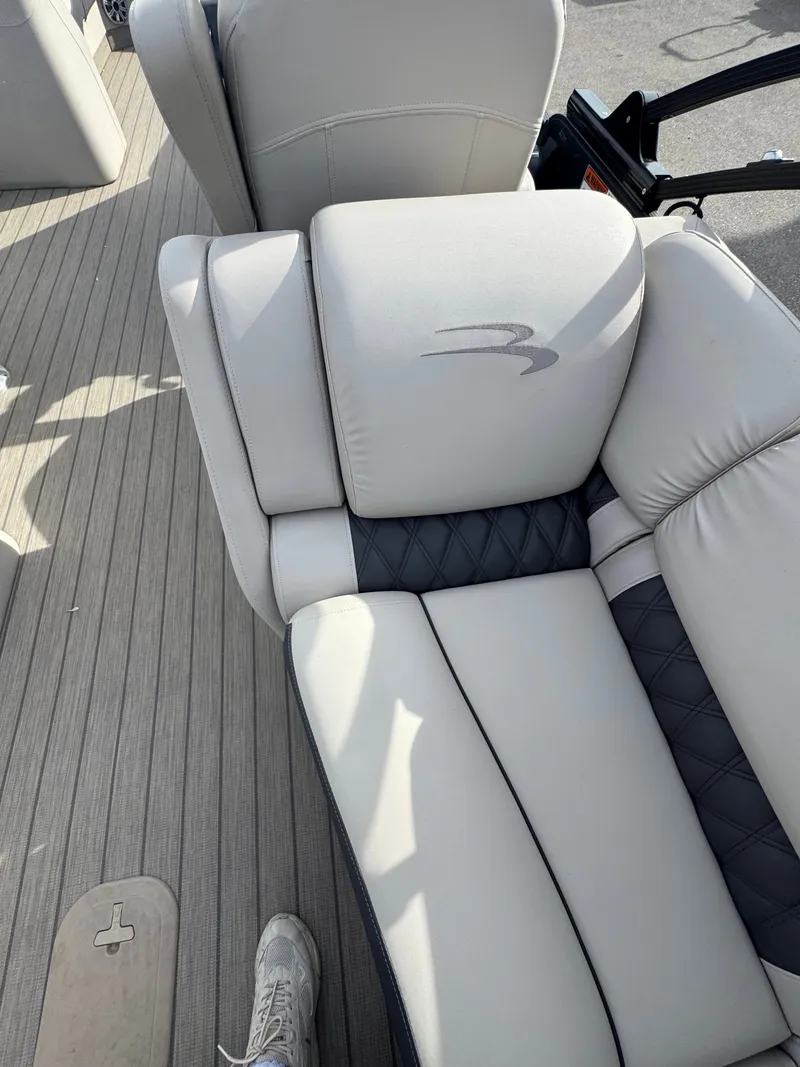 Slide: The Image of Bennington 25RSR 2018 - 13