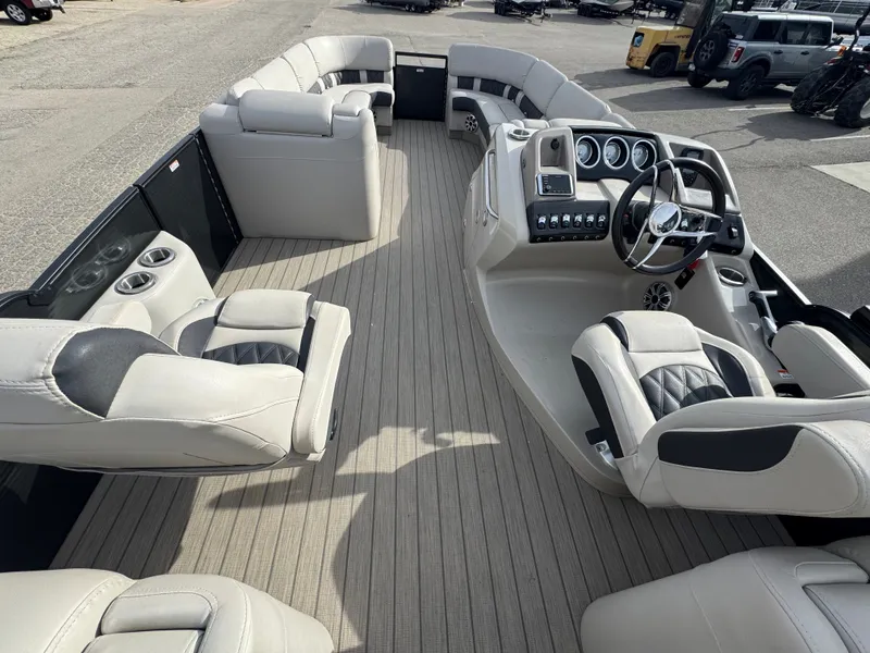 Slide: The Image of Bennington 25RSR 2018 - 14