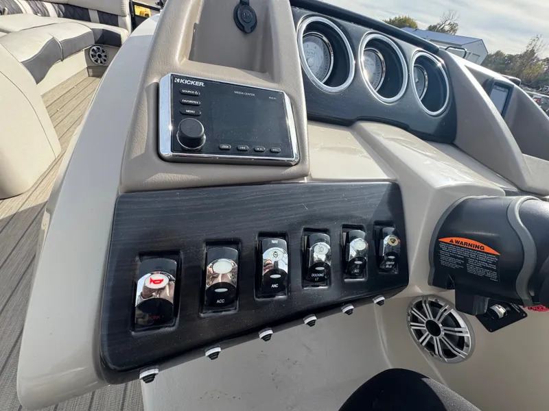 Slide: The Image of Bennington 25RSR 2018 - 15