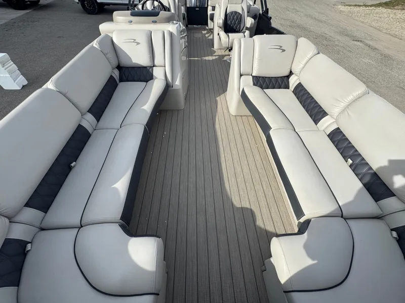 Slide: The Image of Bennington 25RSR 2018 - 5