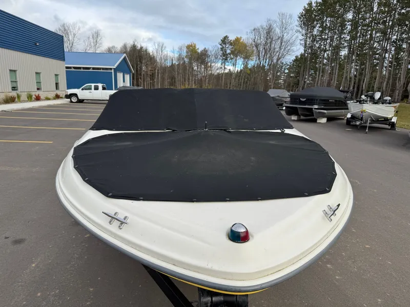Slide: The Image of Sea Ray 185 BOW RIDER OB 2003 - 10