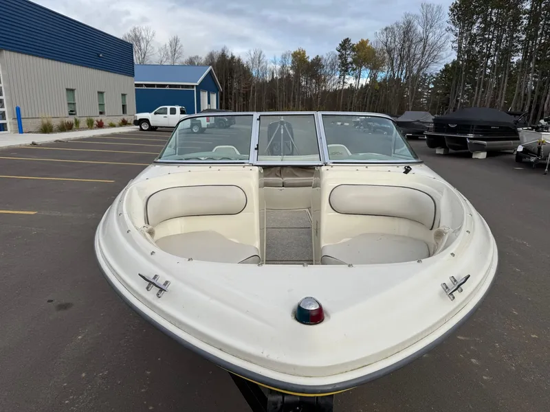 Slide: The Image of Sea Ray 185 BOW RIDER OB 2003 - 16