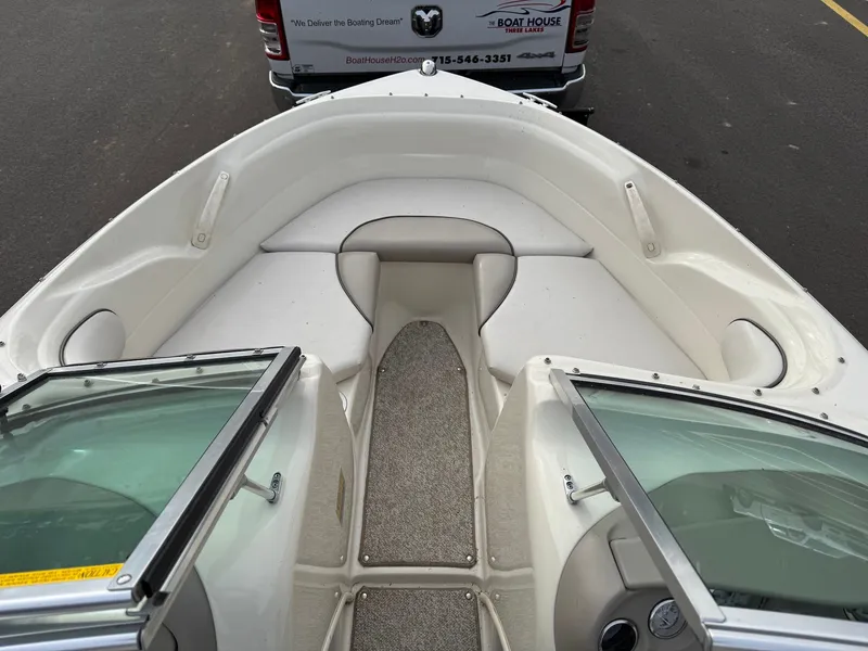 Slide: The Image of Sea Ray 185 BOW RIDER OB 2003 - 18