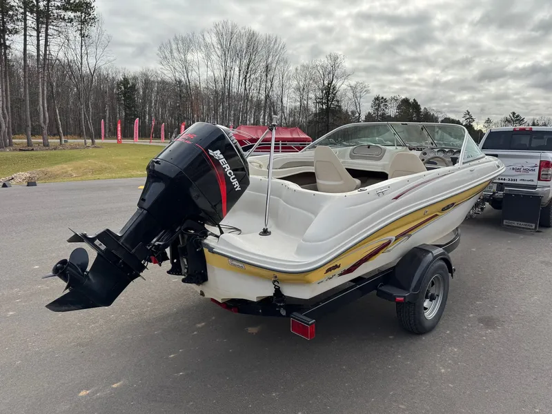 Slide: The Image of Sea Ray 185 BOW RIDER OB 2003 - 5