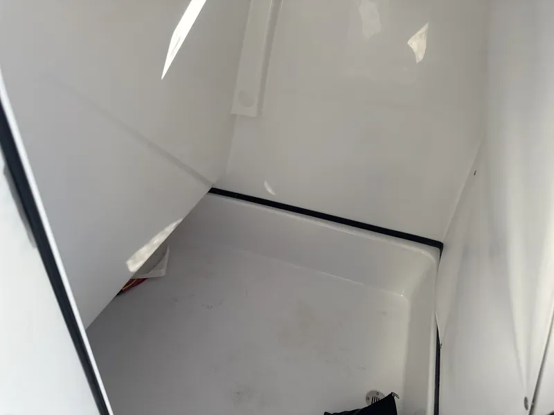 Slide: The Image of Sportsman Masters 247OE Bay Boat 2026 - 14