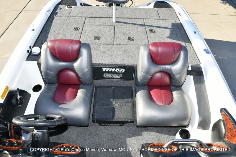 Slide: The Image of Triton TR-20 DUAL CONSOLE 2001 - 14