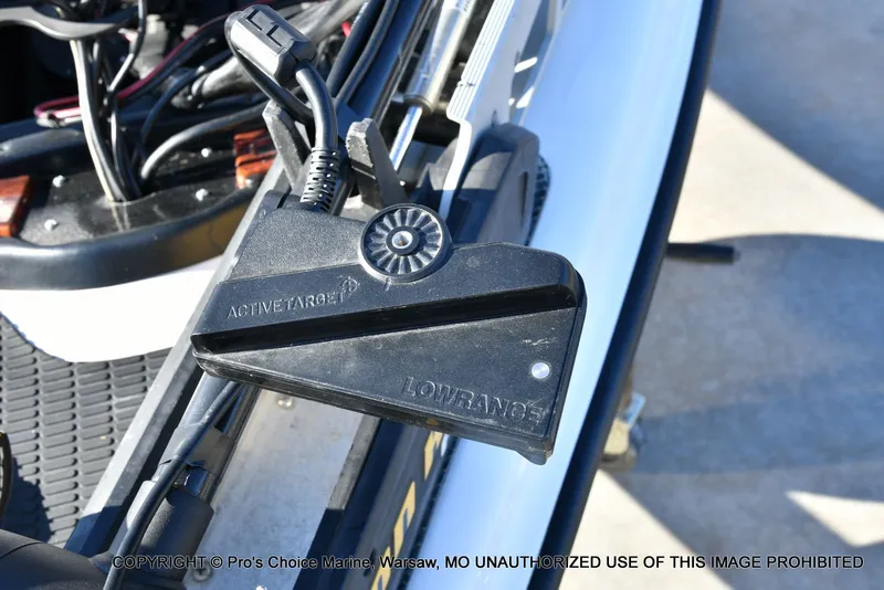 Slide: The Image of Triton TR-20 DUAL CONSOLE 2001 - 33