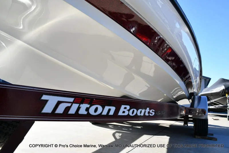 Slide: The Image of Triton TR-20 DUAL CONSOLE 2001 - 38