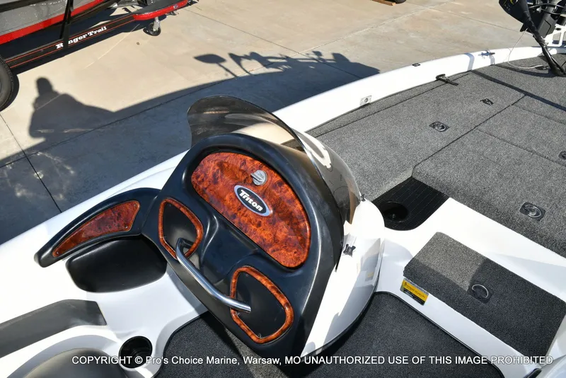 Slide: The Image of Triton TR-20 DUAL CONSOLE 2001 - 53