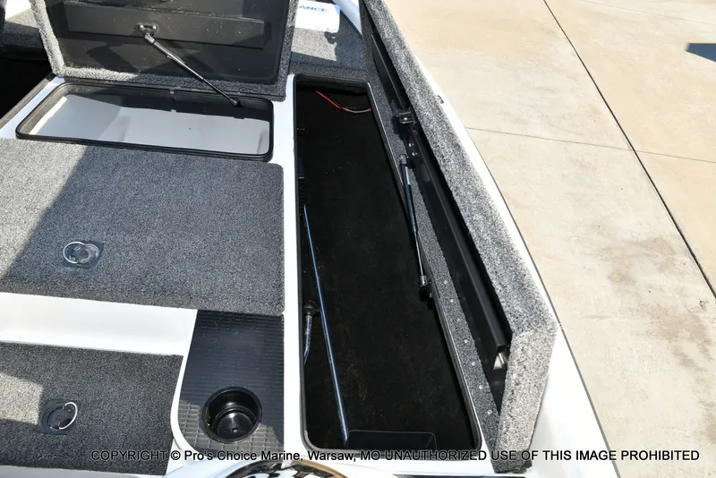 Slide: The Image of Triton TR-20 DUAL CONSOLE 2001 - 68