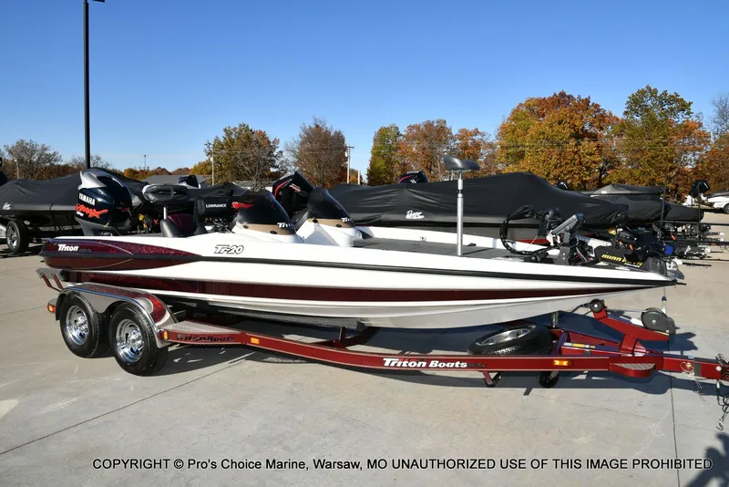 Slide: The Image of Triton TR-20 DUAL CONSOLE 2001 - 80