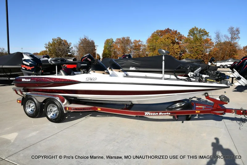 Slide: The Image of Triton TR-20 DUAL CONSOLE 2001 - 81