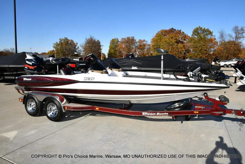 Slide: The Image of Triton TR-20 DUAL CONSOLE 2001 - 82