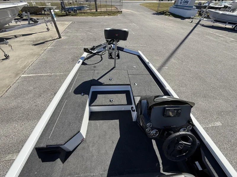 Slide: The Image of Vexus Defender 181 2026 - 2