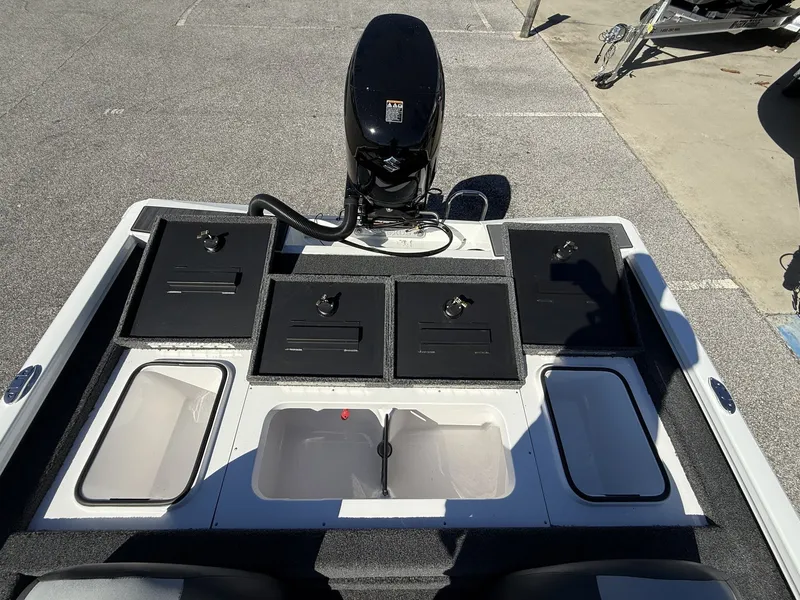 Slide: The Image of Vexus Defender 181 2026 - 9