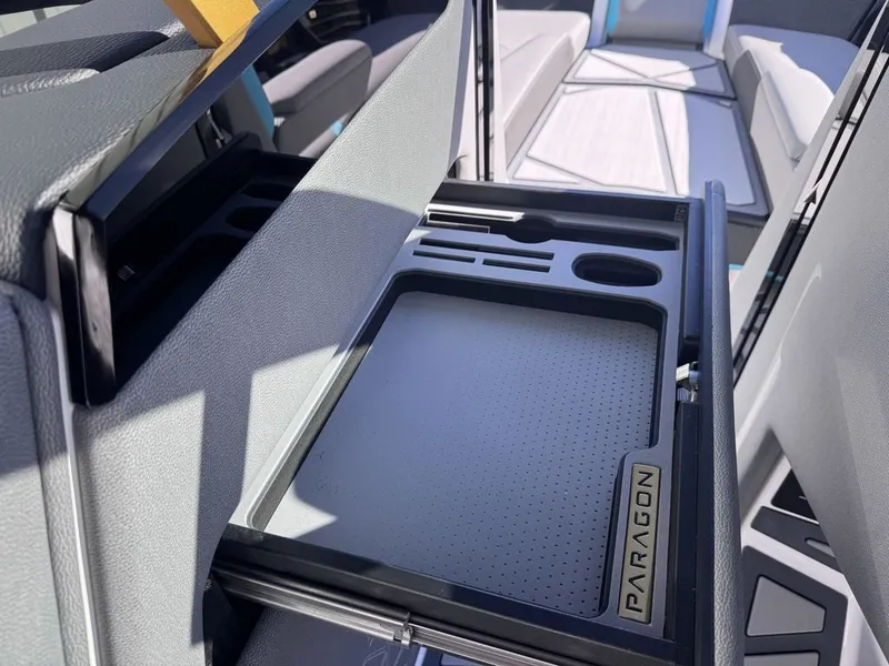 Slide: The Image of Nautique Super Air Nautique G25 Paragon 2026 - 10