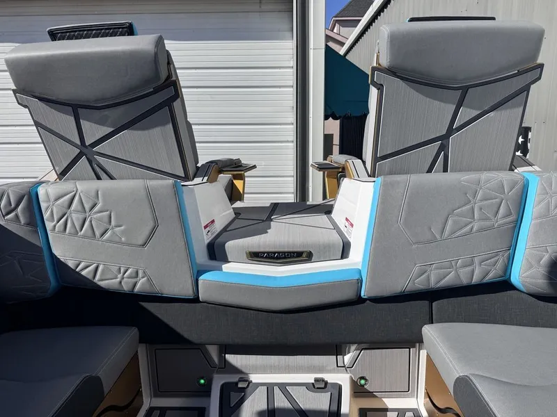 Slide: The Image of Nautique Super Air Nautique G25 Paragon 2026 - 12