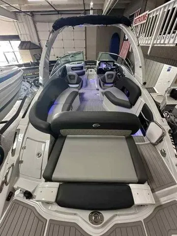 Slide: The Image of Crownline Boats 288 SS 2026 - 3