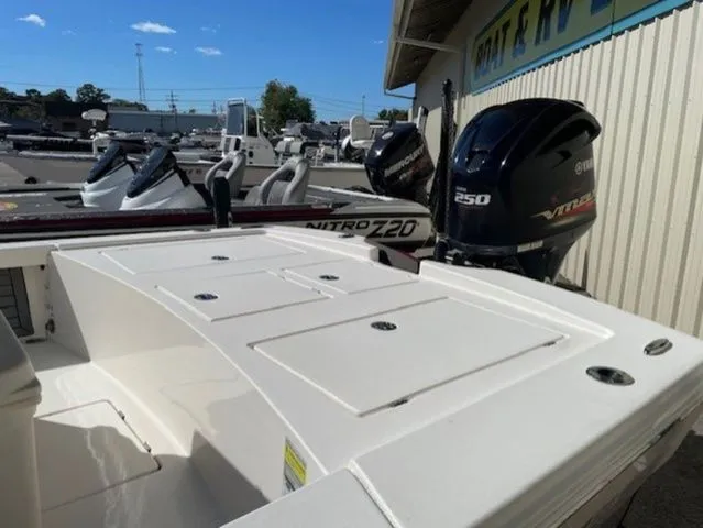 Slide: The Image of Maverick 2300 HPS 2021 - 13