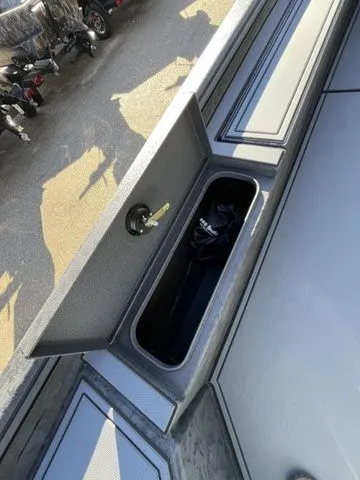 Slide: The Image of Xpress Bayou 18V 2026 - 17