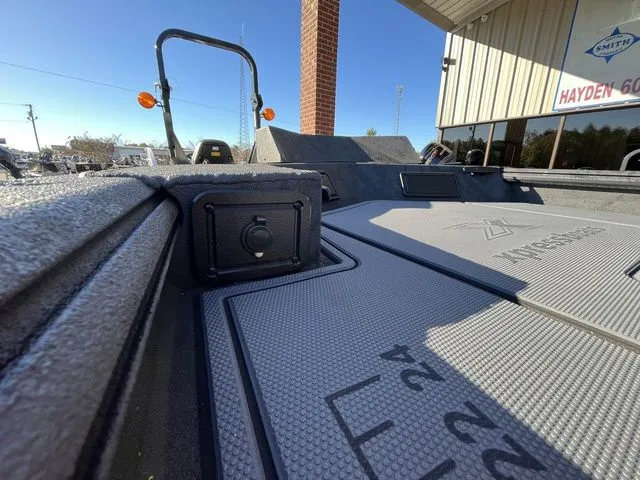 Slide: The Image of Xpress Bayou 18V 2026 - 25