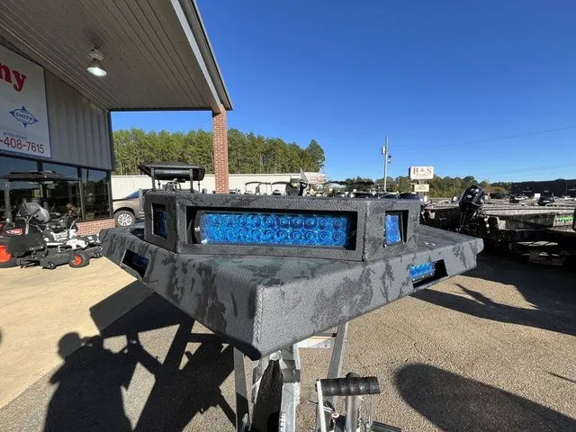 Slide: The Image of Xpress Bayou 18V 2026 - 28