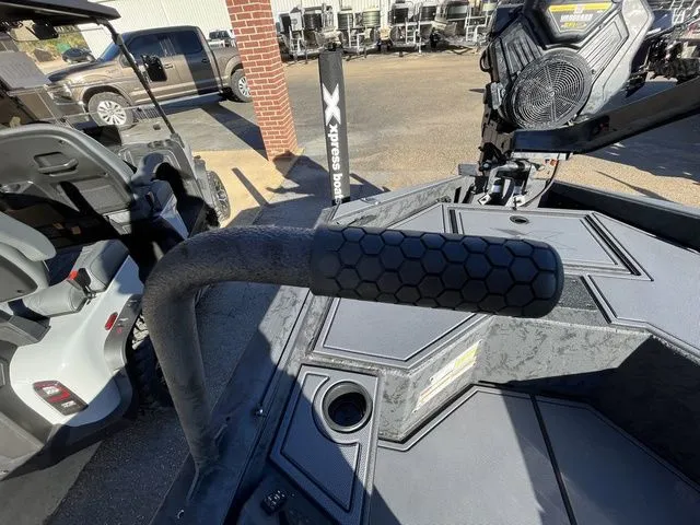 Slide: The Image of Xpress Bayou 18V 2026 - 33