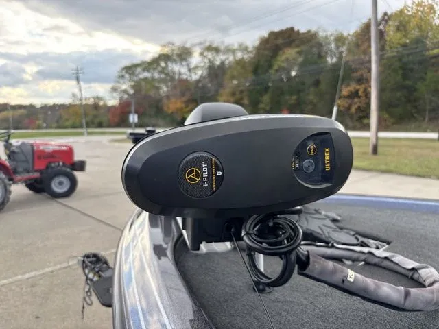 Slide: The Image of Skeeter FX20 Limited Edition 2019 - 12