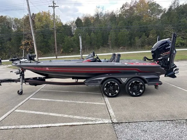 Slide: The Image of Skeeter FX20 Limited Edition 2019 - 18