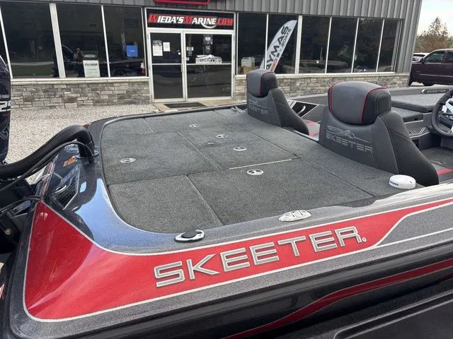 Slide: The Image of Skeeter FX20 Limited Edition 2019 - 4